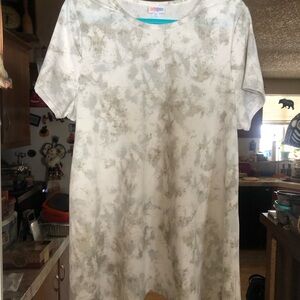 LuLaRoe Melissa Shark Bite Tie-Dye T-Shirt 2xl NWOT